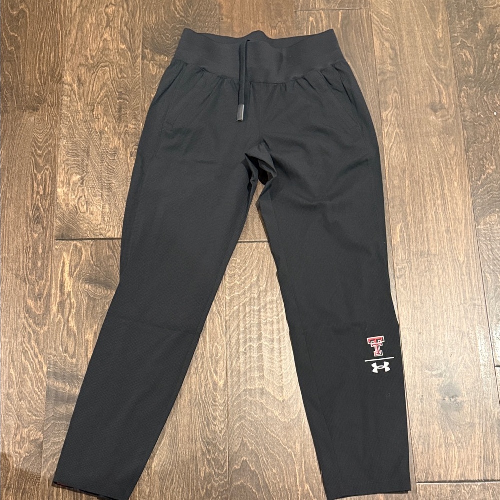Texas Tech Under Armour Women’s  Black Joggers with Logo